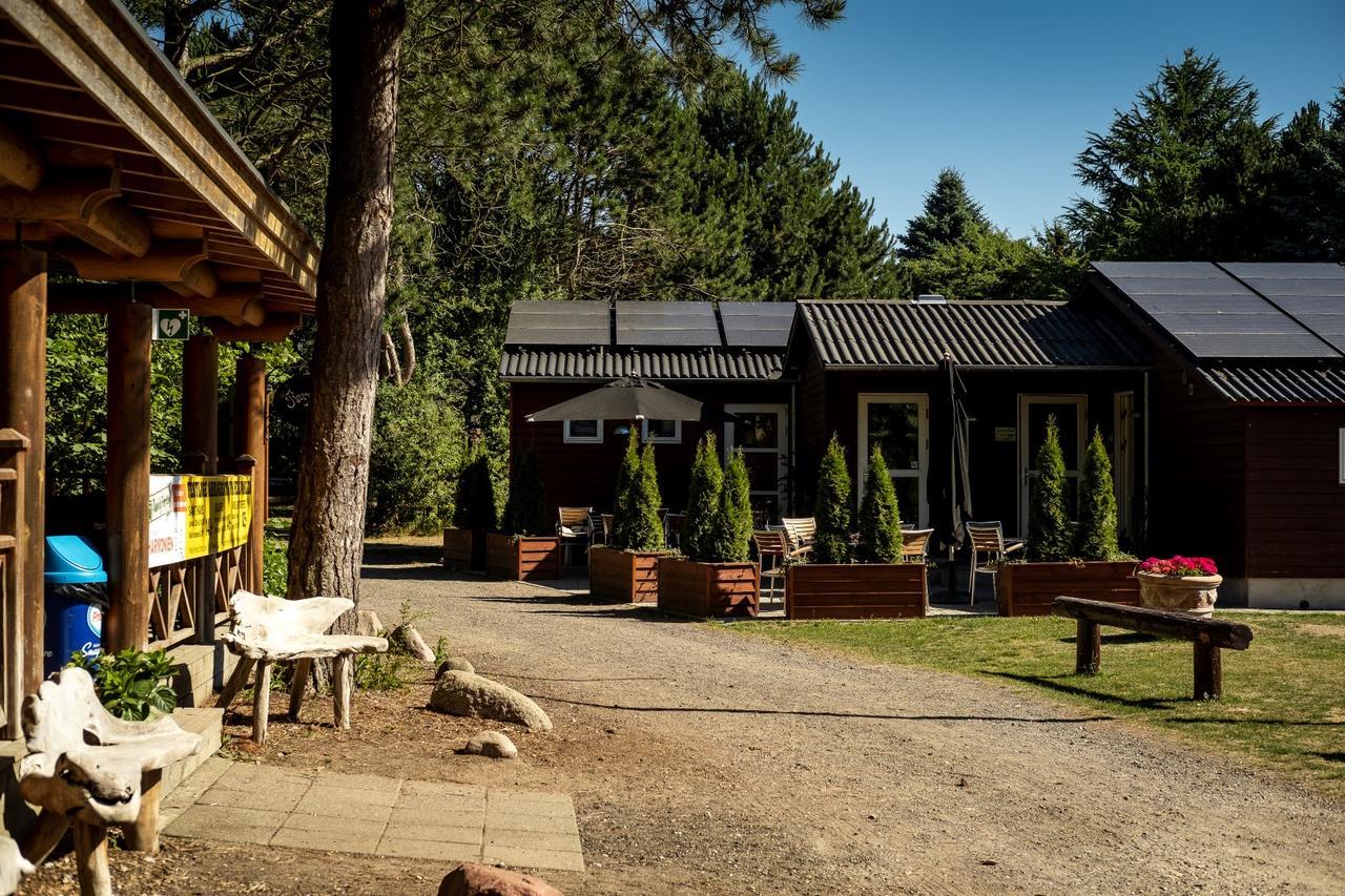 Rodvig Ferieby Hotel Exterior photo